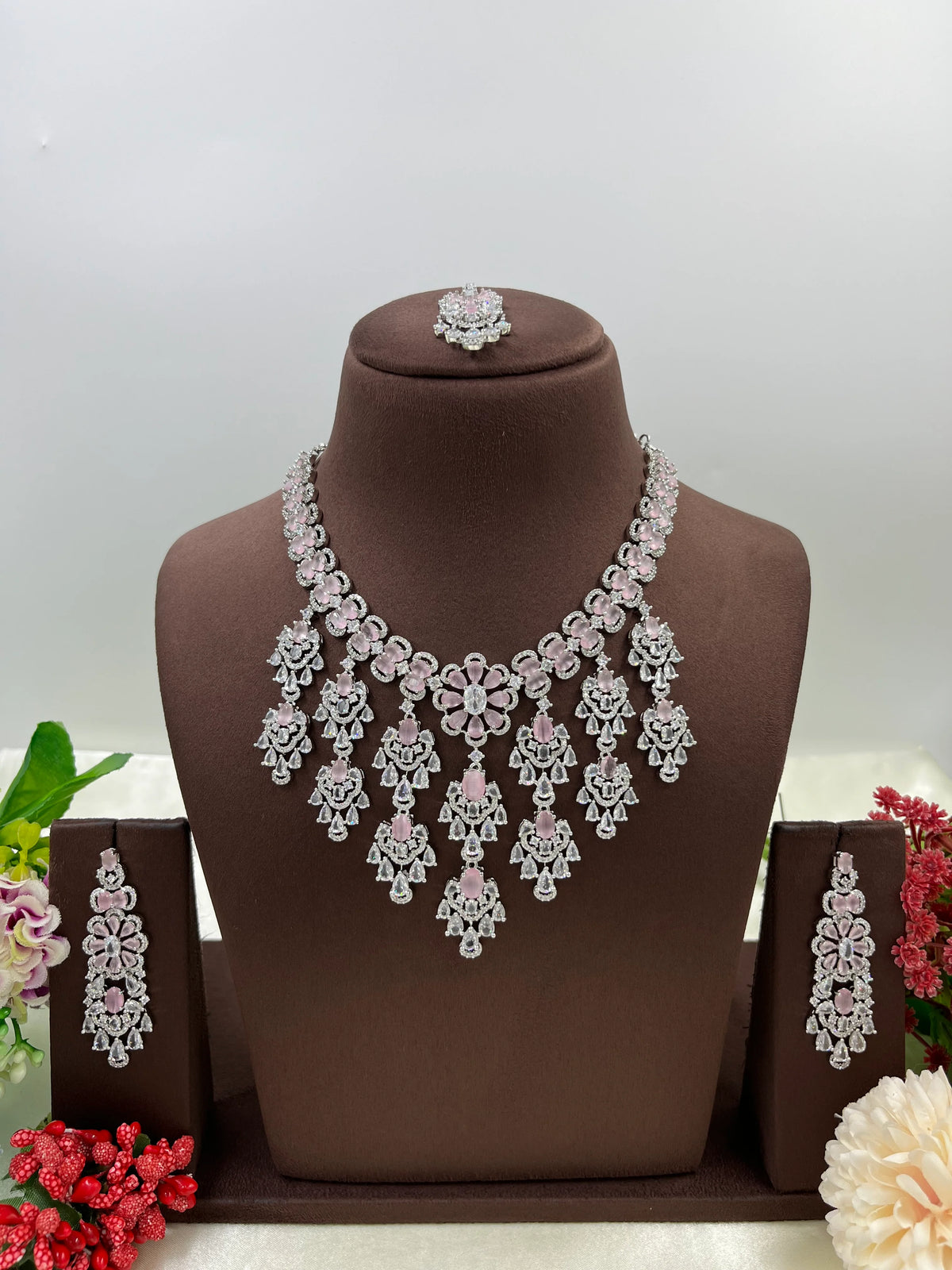 American Radiant Elegance Necklace Set with Earrings β Party & Bridal Jewelry - Libasaa.com
