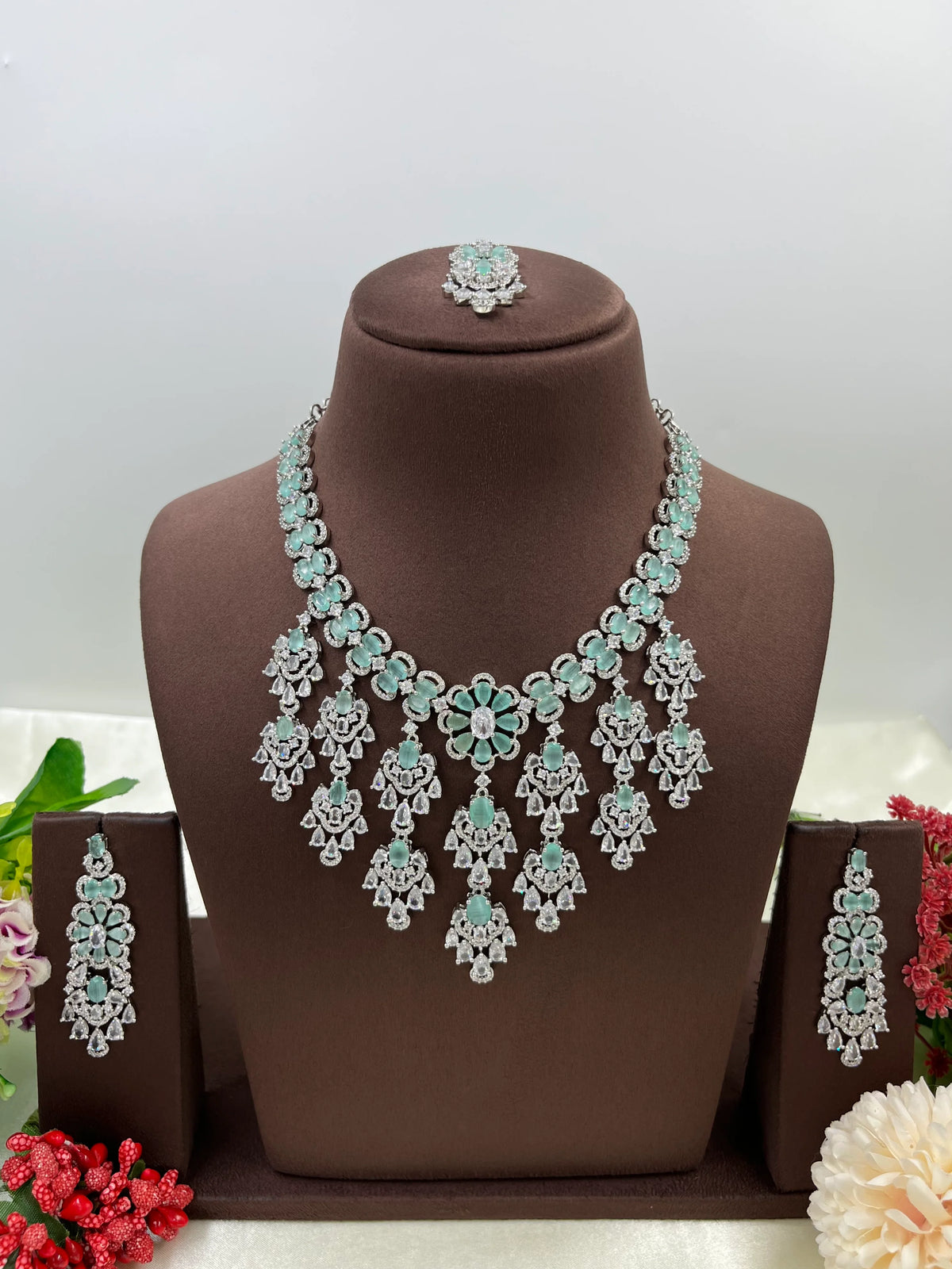 American Radiant Elegance Necklace Set with Earrings β Party & Bridal Jewelry - Libasaa.com
