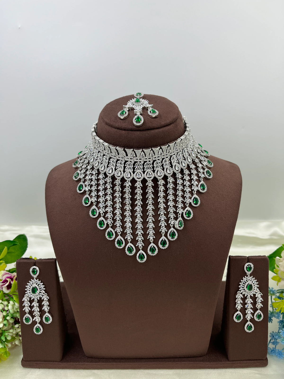 π Diamond Vault Premium AD Necklace Set with Maangtika & Earrings β Bridal Elegance Redefined - Libasaa.com