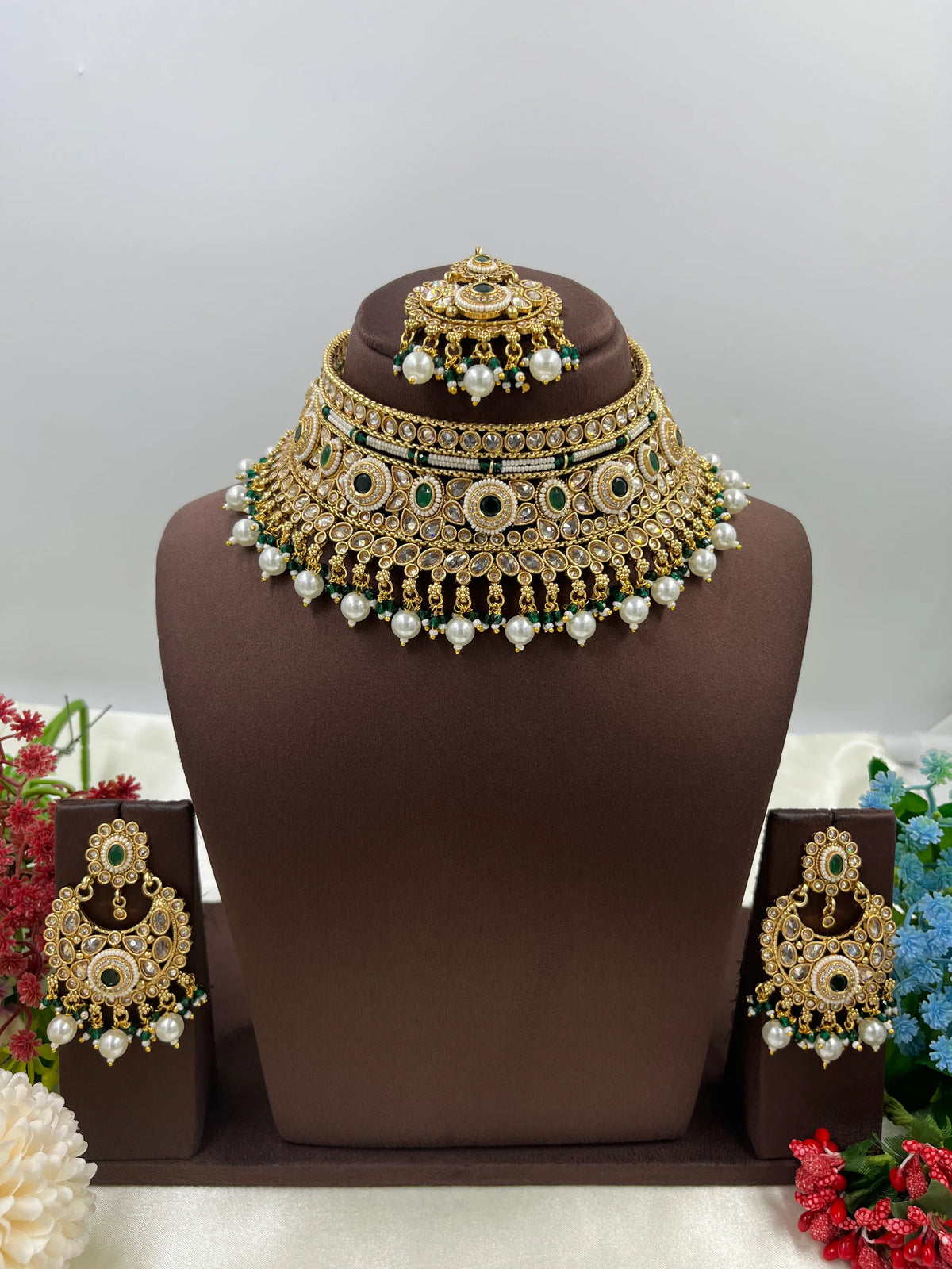 Traditional Choker Necklace Set with Maangtika & Earrings – Royal Bridal Splendor - Libasaa.com