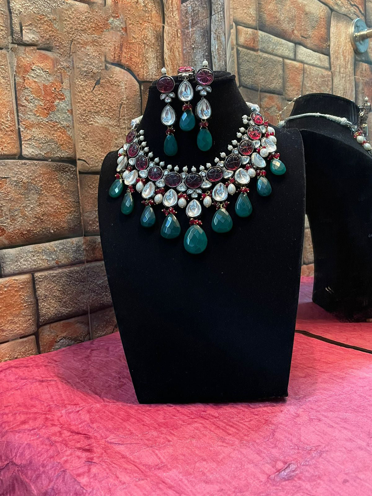 Multi Layer Indian Floral Polki Choker Earrings Set, Indian Polki Choker Set, Pakistani Meenakari Choker Set, Celebrities Polki Jewelry, Bridal Traditional Jewelry Set, Bridal Layered Jewelry Set - Libasaa.com