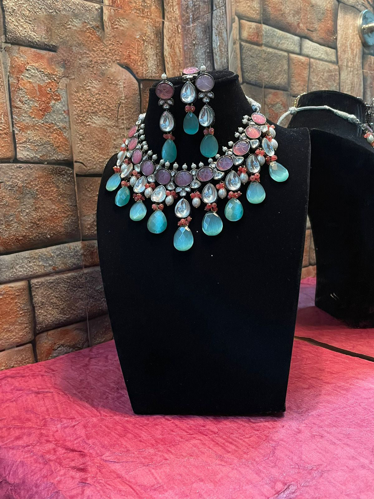Multi Layer Indian Floral Polki Choker Earrings Set, Indian Polki Choker Set, Pakistani Meenakari Choker Set, Celebrities Polki Jewelry, Bridal Traditional Jewelry Set, Bridal Layered Jewelry Set - Libasaa.com