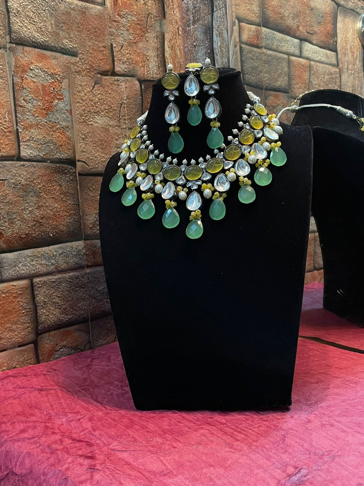 Multi Layer Indian Floral Polki Choker Earrings Set, Indian Polki Choker Set, Pakistani Meenakari Choker Set, Celebrities Polki Jewelry, Bridal Traditional Jewelry Set, Bridal Layered Jewelry Set - Libasaa.com