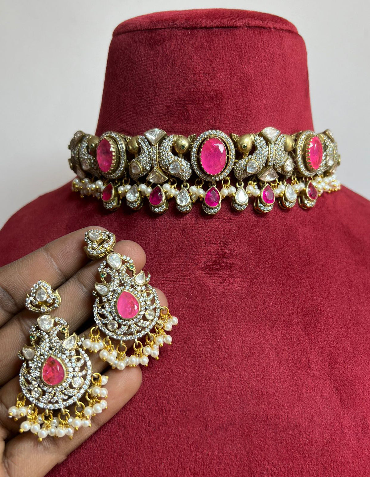 Jaipuri Indian Peacock Inspired Choker Earrings Set, Rajsthani Peacock Design Polki Choker Set, Polki Choker Set, Peacock Indian Jewelry Set - Libasaa.com