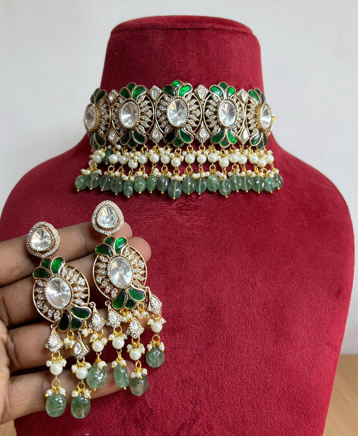 Rajsthani Floral Designed Polki Choker Earrings Set, Jaipuri Floral Polki Choker Set, Indian Choker Jewelry Set, Floral Indian Choker Set, Bollywood Floral Polki Choker Set, Polki Choker Set - Libasaa.com