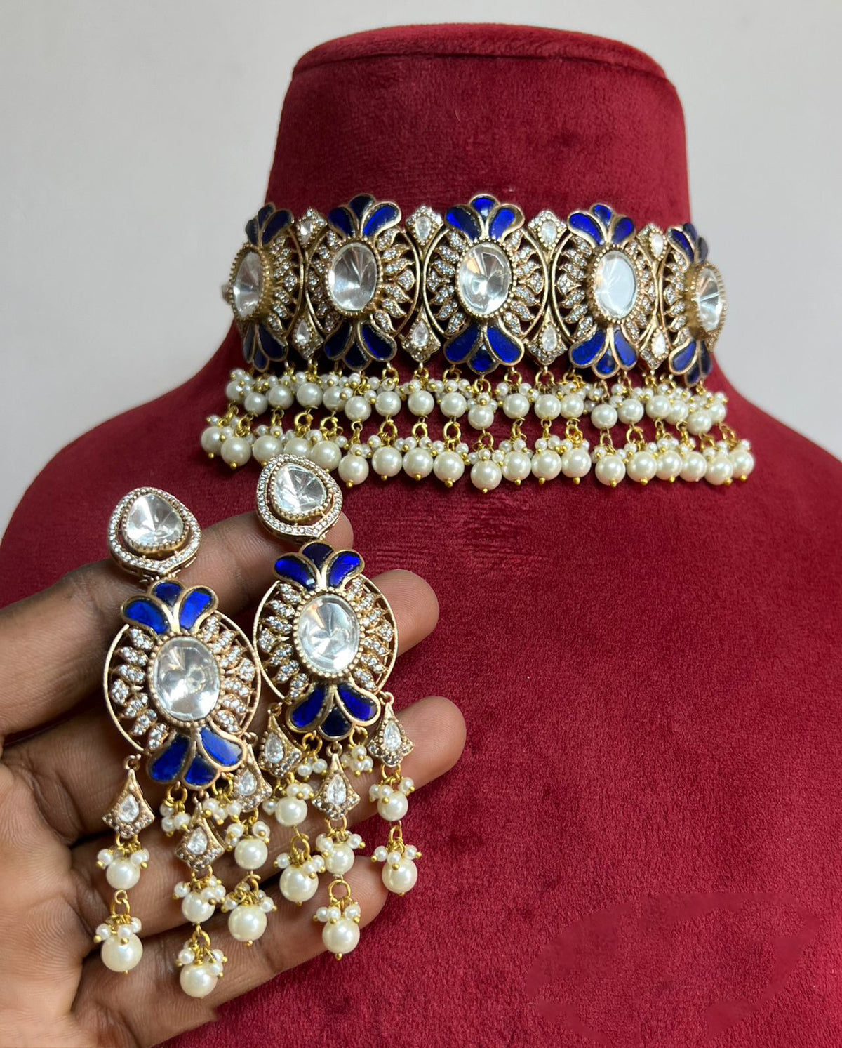 Rajsthani Floral Designed Polki Choker Earrings Set, Jaipuri Floral Polki Choker Set, Indian Choker Jewelry Set, Floral Indian Choker Set, Bollywood Floral Polki Choker Set, Polki Choker Set - Libasaa.com