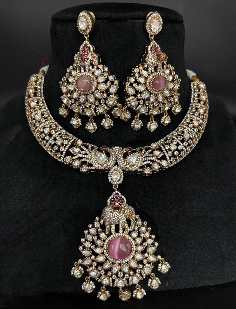 Jaipuri Elephant Inspired Polki Necklace Set, Rajsthani Elephant Designed Jewelry Set, Indian Elephant Polki Necklace Earrings Set - Libasaa.com