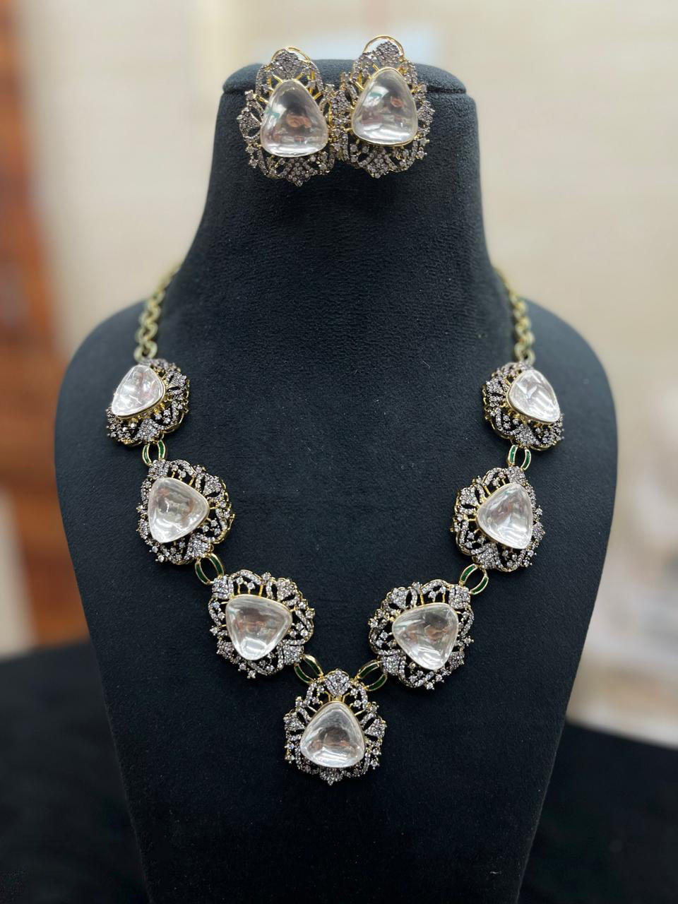 Elegant Crystal Statement Polki Necklace Indian Jewelry Set,Bridal Kundan Polki Jewelry, Indian Polki Statement Necklace Set, Polki Necklace Set - Libasaa.com
