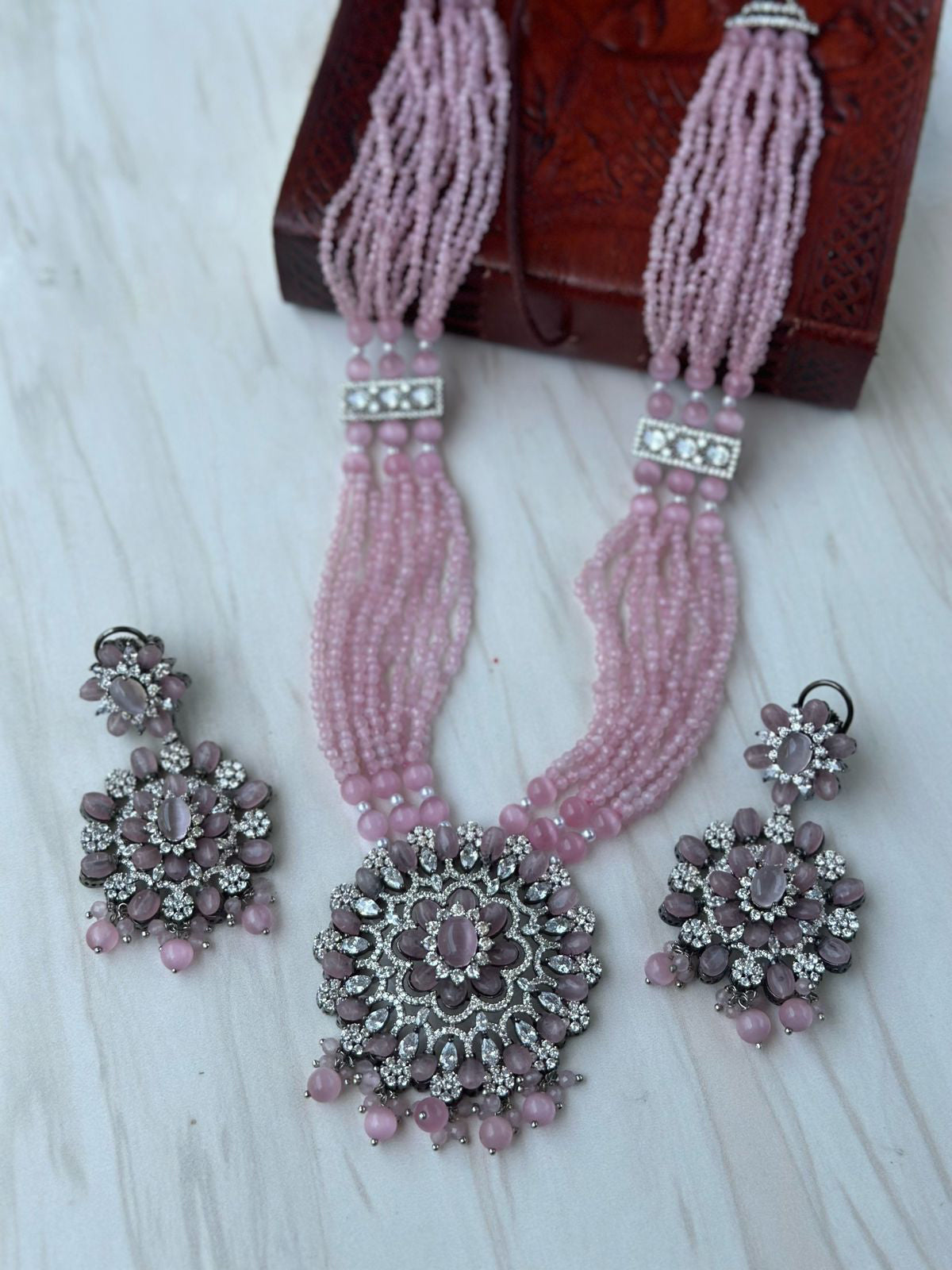 Stunning Shrinkling Dazzel Necklace Earrings Set, Pakistani Multi Layer Necklace Set, Bollywood Detailign Jewelry Set, Bridal Necklace Set - Libasaa.com