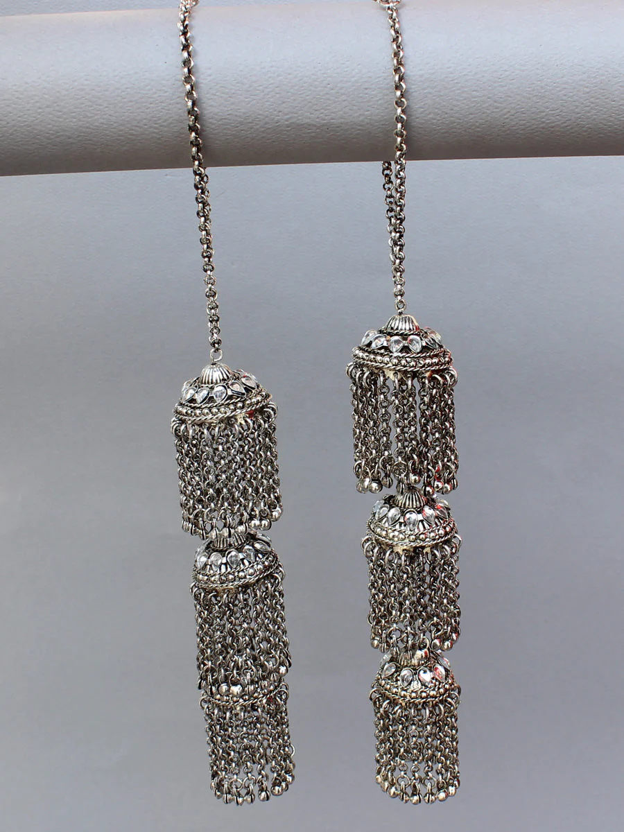 Rajsthani Silver Kaleere Traditional Jewelry Set, Jaipuri Silver Layer Haathphool Set, Indian Bridal Haathphool Jewelry Set, Wedding Jewelry Set - Libasaa.com