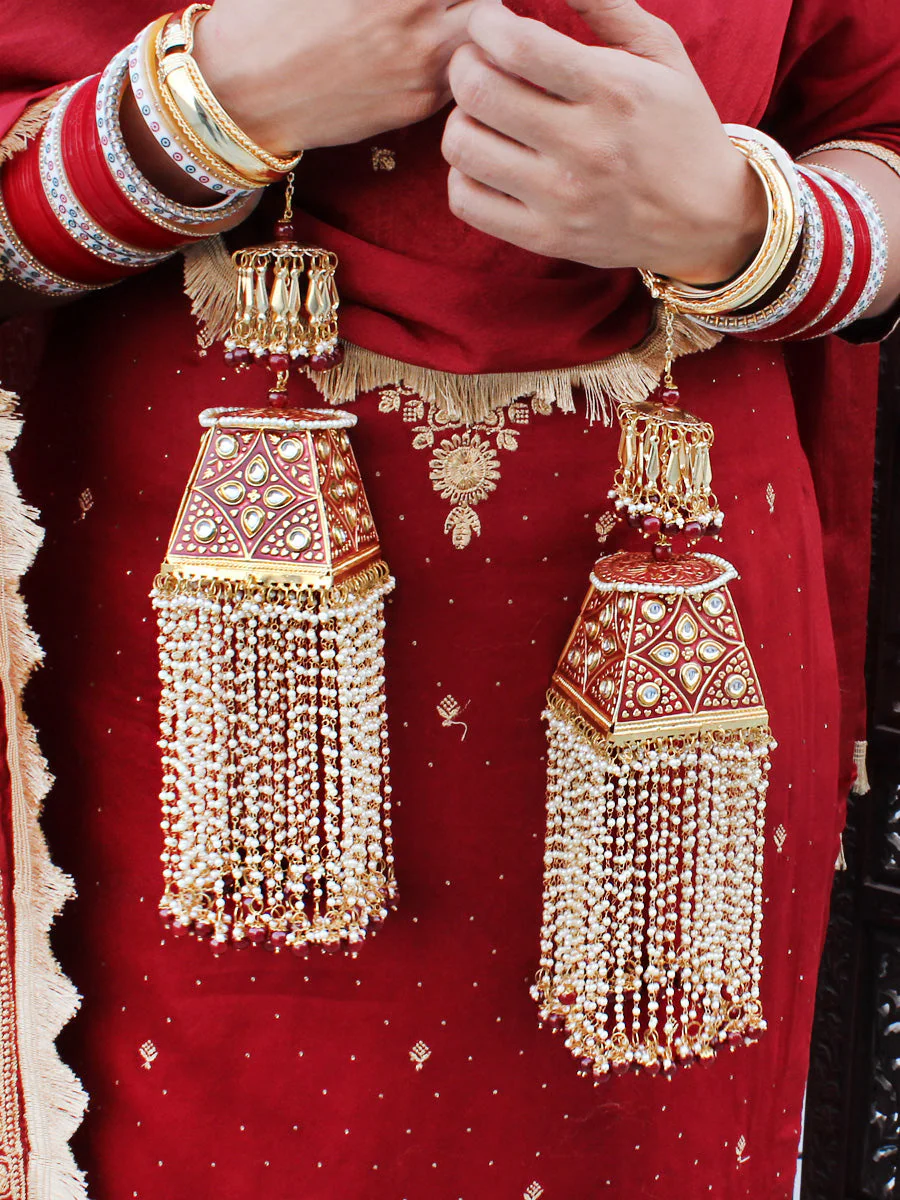 Golden Pink Indian Temple Inspired Haathphool Set, Indian Golden Kaleere Set, Layered Golden Kaleere Set, Rajsthani Kaleere Jewelry - Libasaa.com