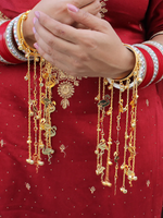 Duck Inspired Golden Kaleere Set, Indian Duck Design Haathphool Jewelry, Bridal Kaleere Set, Indian Golden Kaleere Set - Libasaa.com