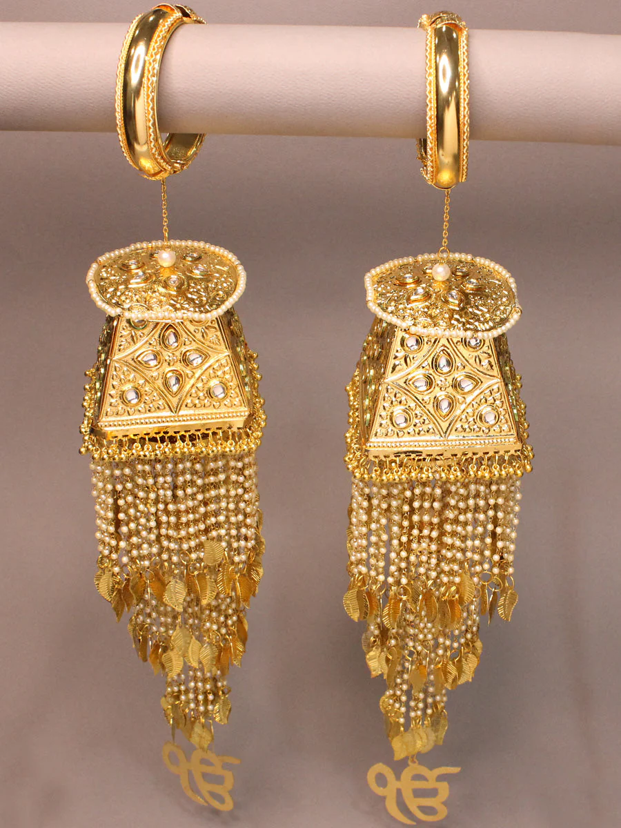 Punjabi Traditional Golden Kalire Jewelry Set, Punjabi Golden Haathphool Set, Pakistani Kalire Set, Indian Ethic Jewelry Set, Bridal Kaleere - Libasaa.com