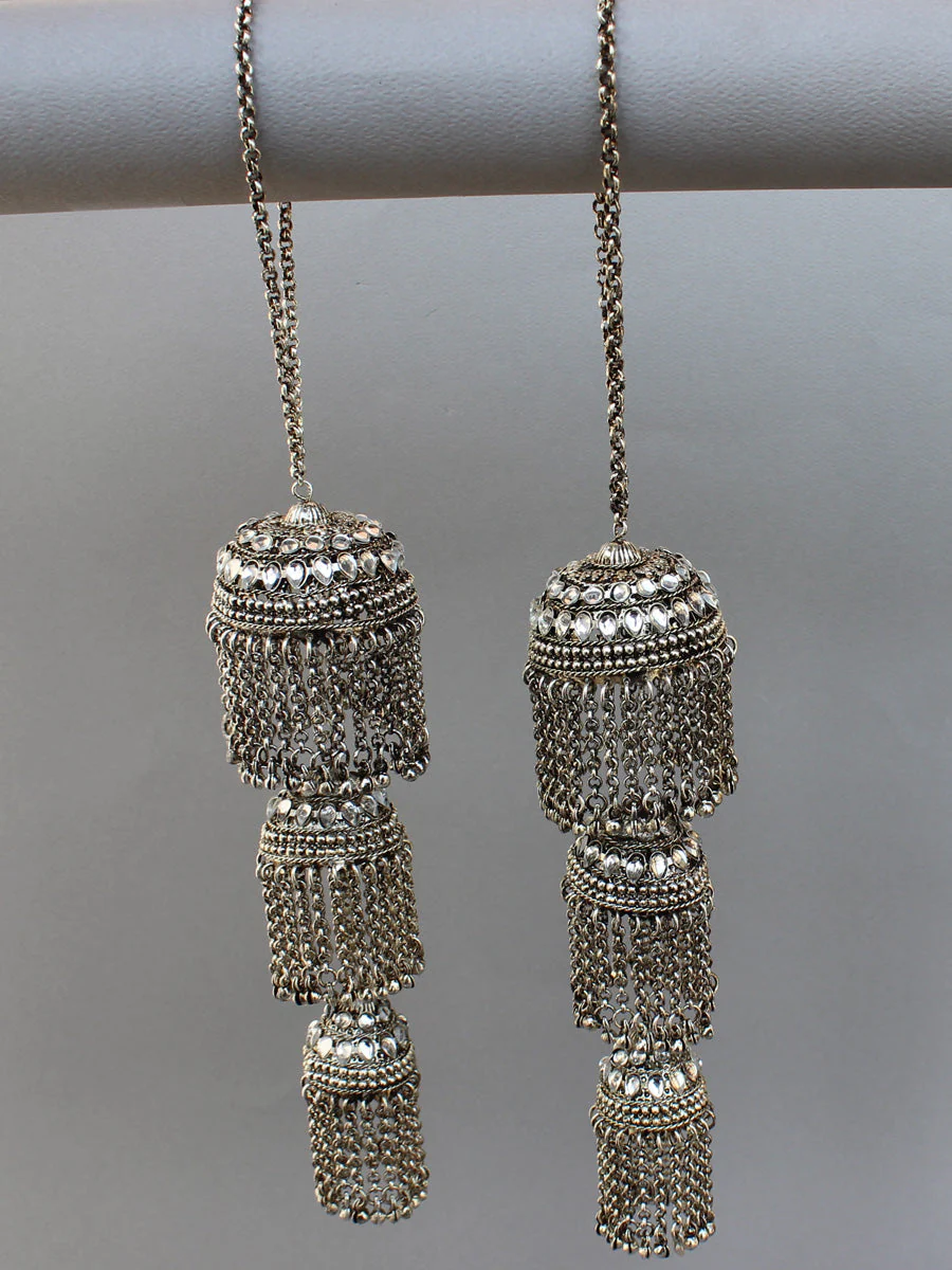 Delicate Silver Bridal Indian Kalire Set, Indian Silver Haathphool Set, Pakistani Silver Layered Kaleere Set - Libasaa.com