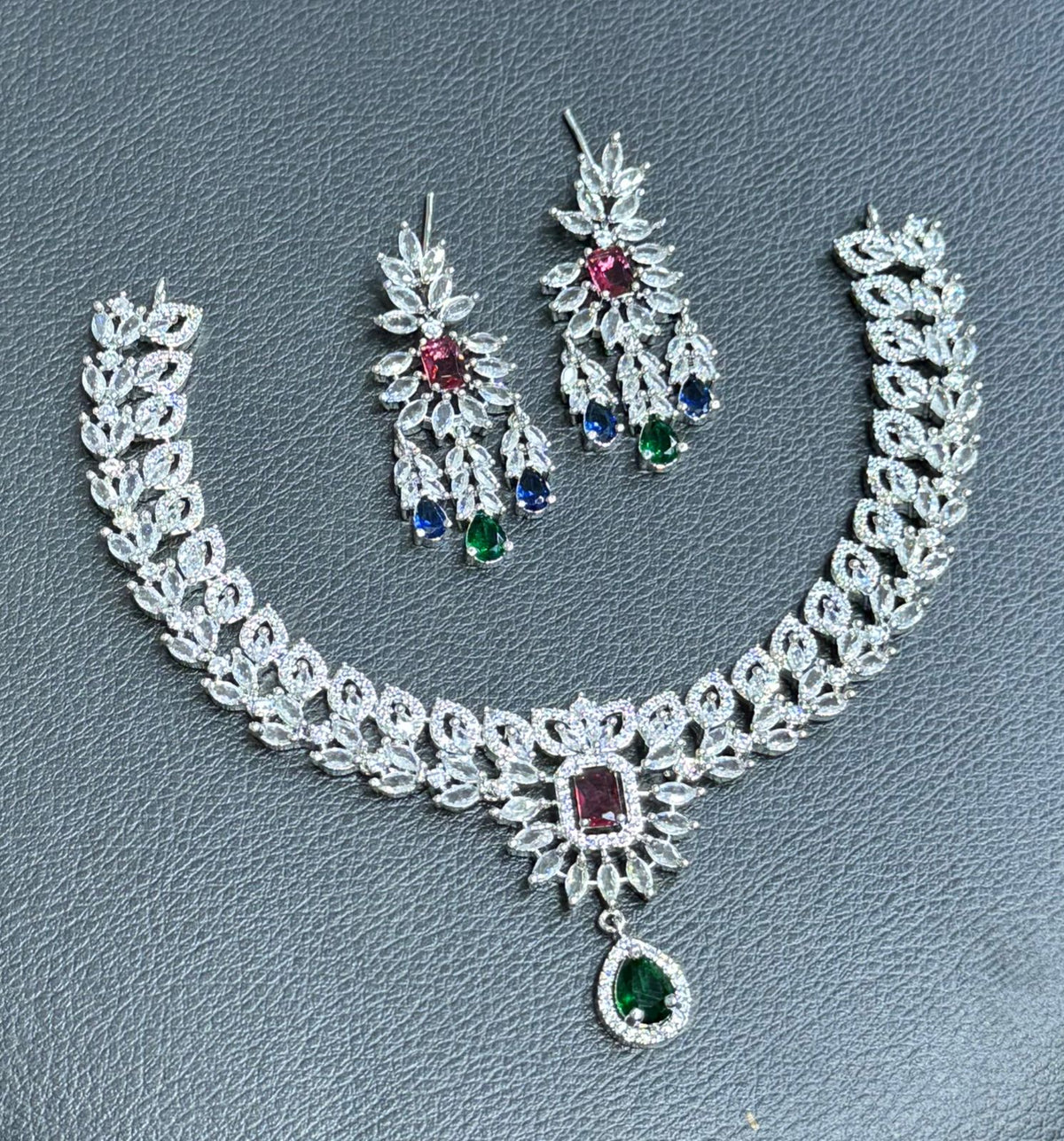 Sparkling Indian Pearl Necklace Earrings Set, Bridal Kundan Necklace Set, Bollywood AD Jewelry Set, Wedding Indian Kundan Choker Set, Pakistani Pearl Jewelry Set - Libasaa.com