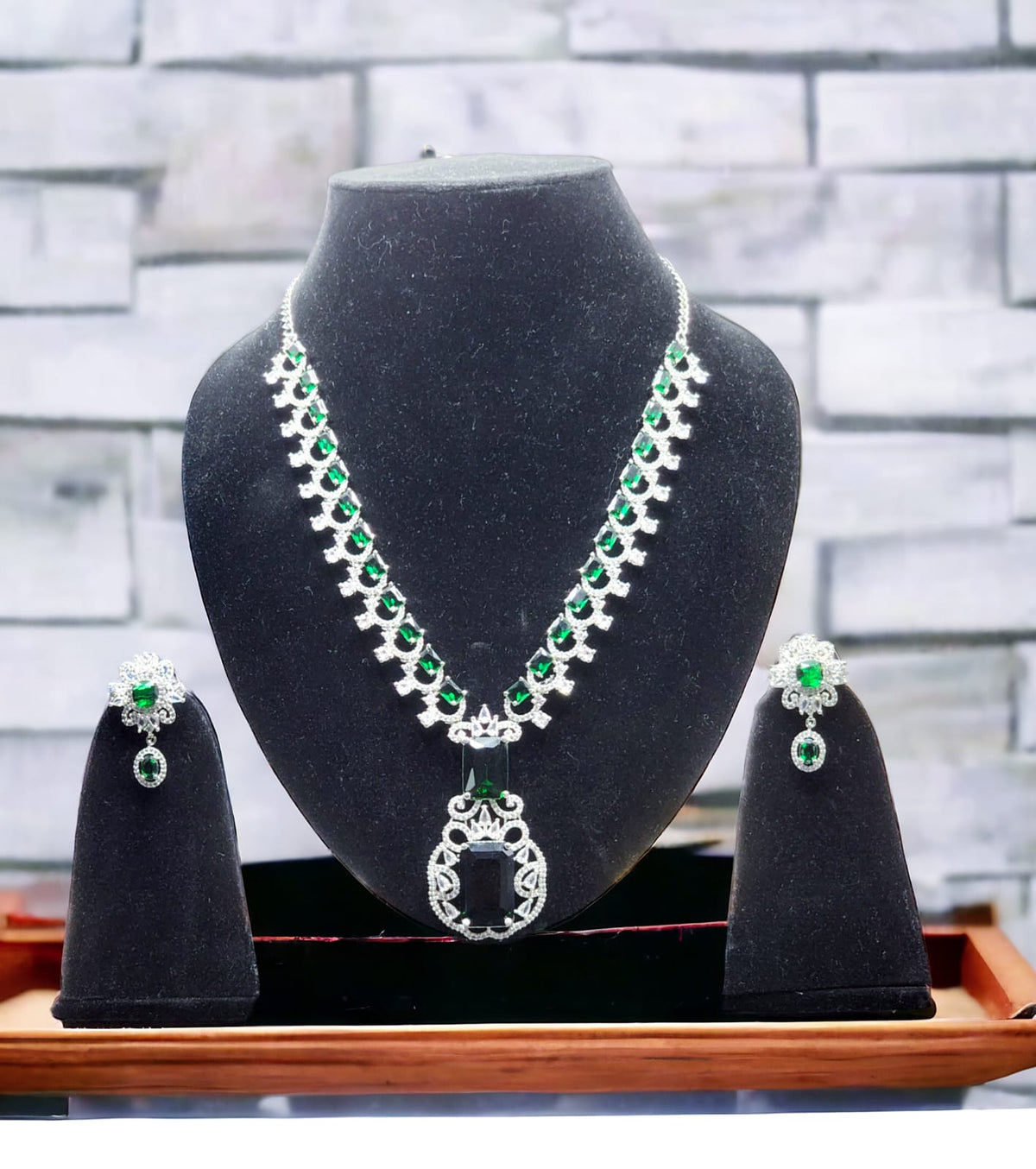 Beautiful American Diamond Necklace Earrings Set for Bridal Wedding Pakistani Jewelry with CZ Stones - Libasaa.com