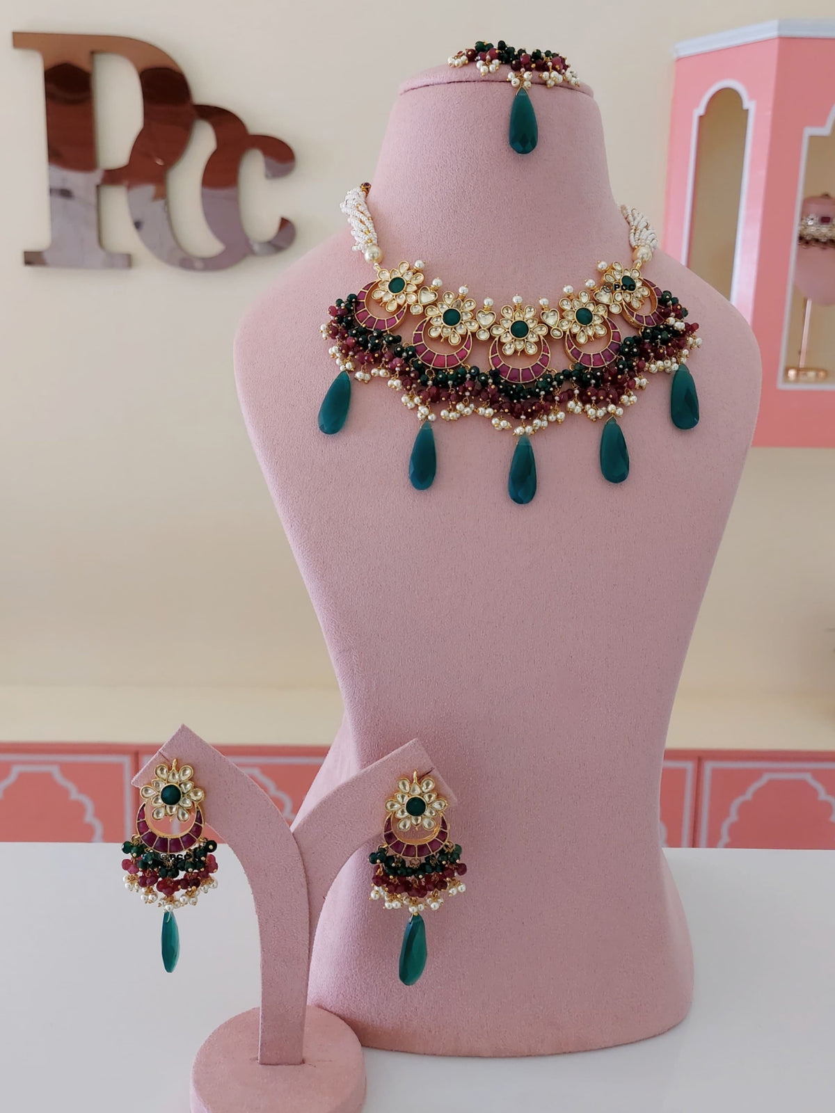 Bollywood Inspired Bridal Jewelry with Kundan Maangtika Necklace Set perfect for glamorous Indian wedding looks - Libasaa.com