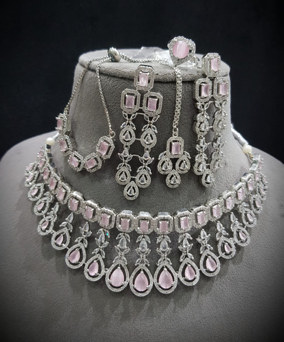 AD Choker Necklace Earrings Bracelet Ring for Special Occasions With Creates Coordinated look For Bridal - Libasaa.com