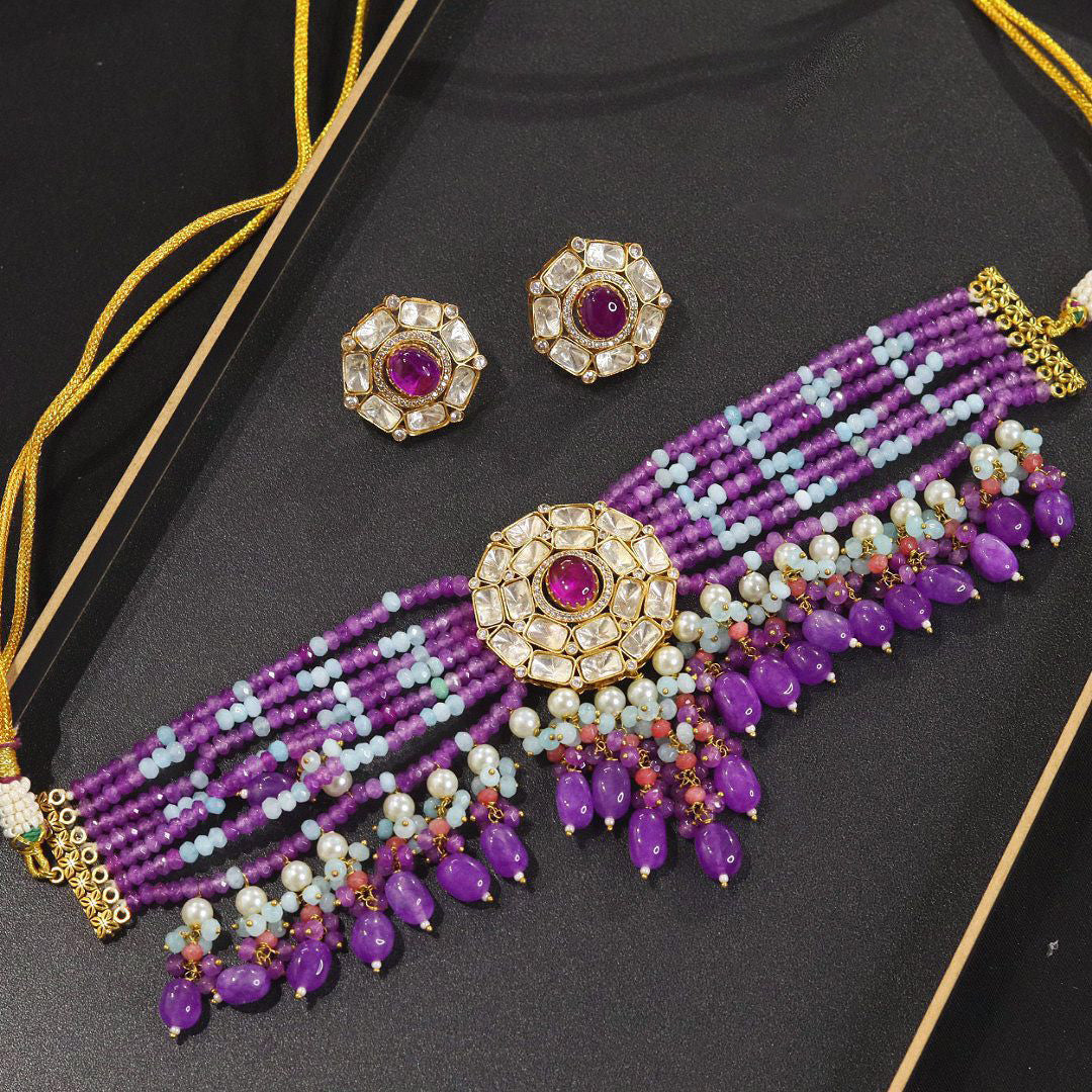 Elegant Kundan Necklace for Bridal Wear with Intricate Detailing and Design Perfect for Traditional Indian Weddings - Libasaa.com