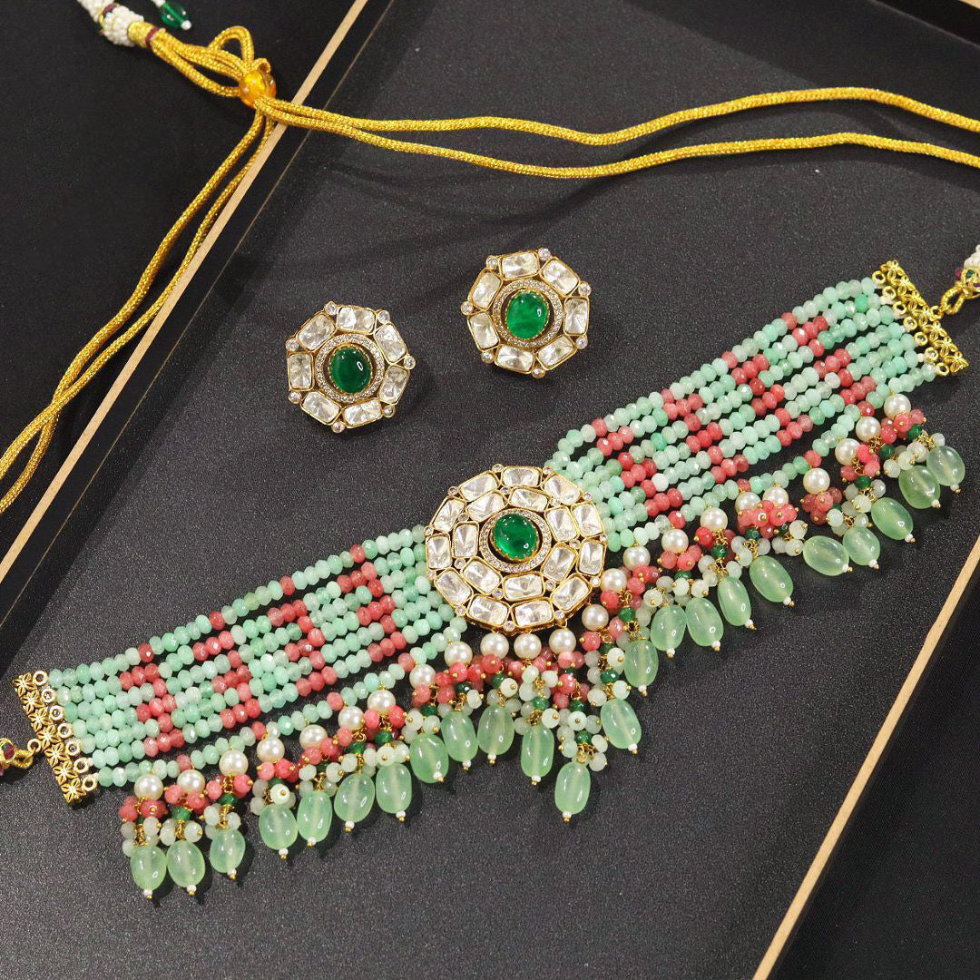 Elegant Kundan Necklace for Bridal Wear with Intricate Detailing and Design Perfect for Traditional Indian Weddings - Libasaa.com