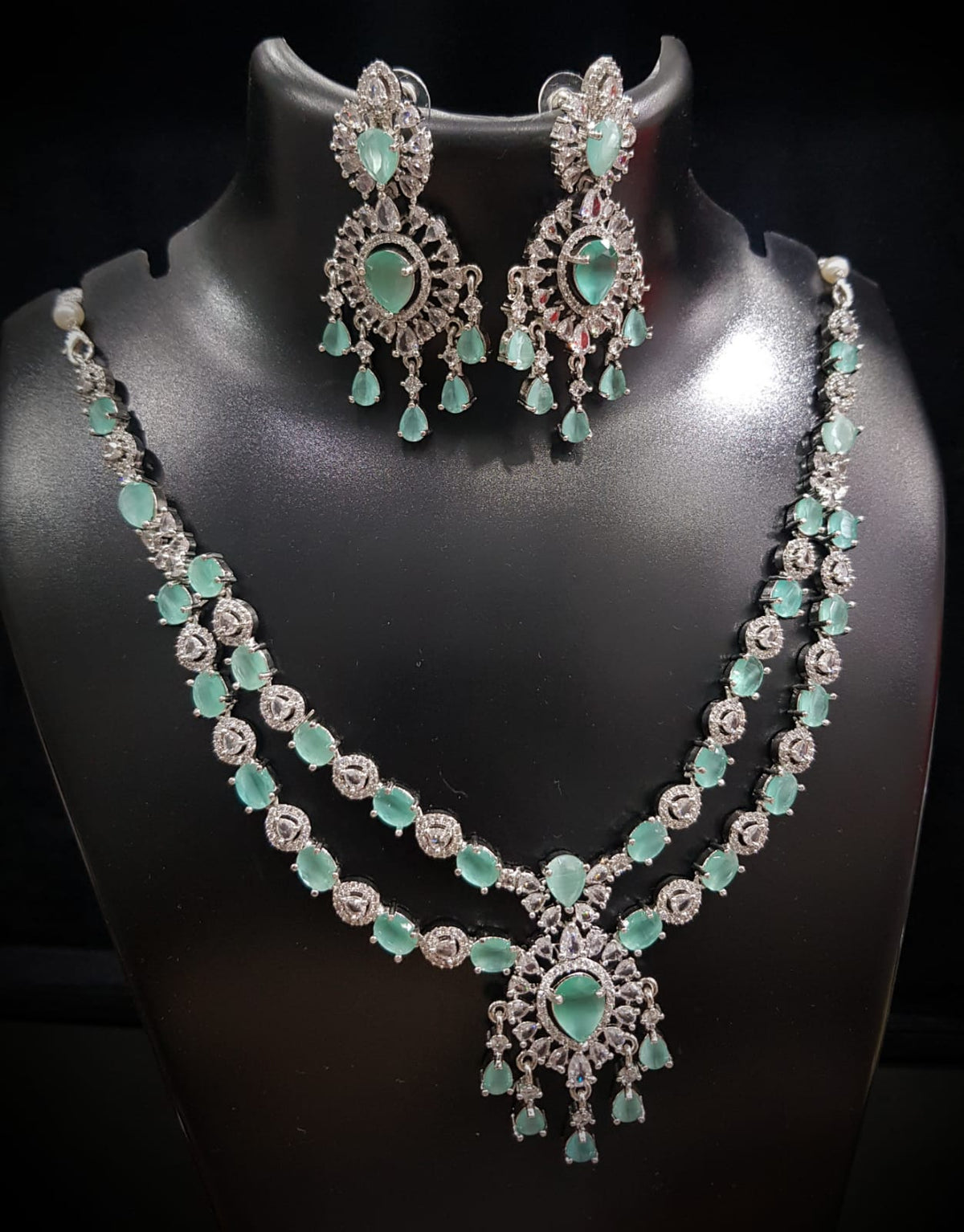 Layered AD Necklace With Matching Earrings Elegant And Formal Style Suitable For Special Occasions - Libasaa.com