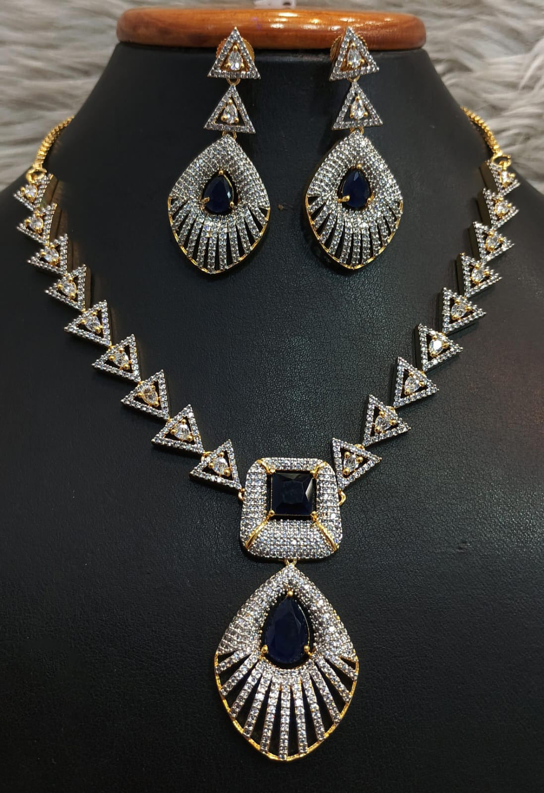 Geometric Triangular Design Necklace Earrings Set Sparkling Stones Teardrop Pendant For Classic And Modern Occasions - Libasaa.com