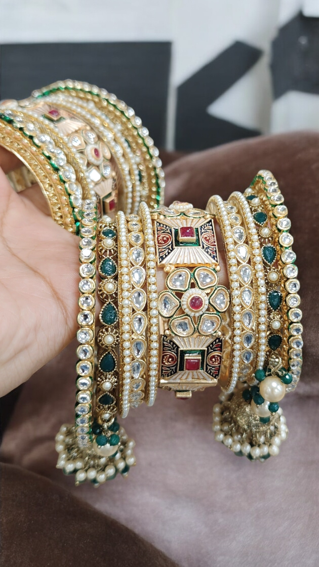 Rajsthani Rajwadi Pearl Kundan Kangan Chura Set, Rajwadi Kadas, Rajsthani Pearl Chura, Indian Rajwadi Bangle, Indian Kadas Set, Bridal Tradtional Chura Set - Libasaa.com