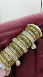 Pearl Bridal Bangle Chura Set, Bridal Chura, Wedding bangle set, Indian jewelry gift, Bridal bangles, Kundan Jewelry - Libasaa.com