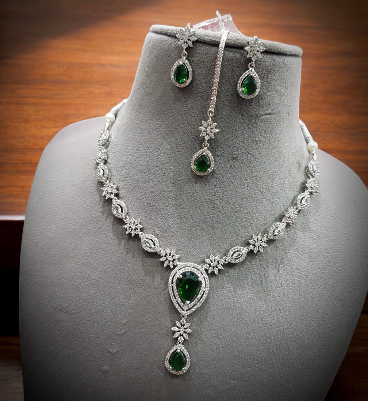 Bridal Wedding Necklace Maangtika Earring Set, Indian Jewelry Set, Bridal Necklace, Maangtika, Wedding Earrings, Bollywood Jewellery Set - Libasaa.com