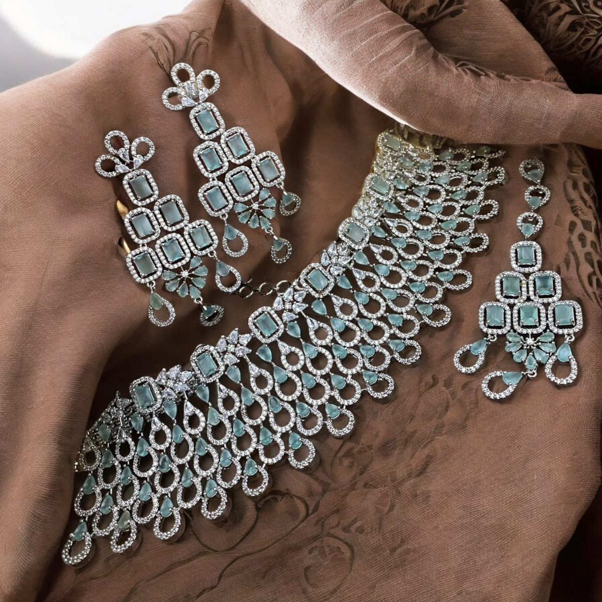 Wedding Choker Earrings Maang Tika AD Jewellery Set, AD Maangtika With Choker, Necklace Earrings Set, AD Earrings - Libasaa.com