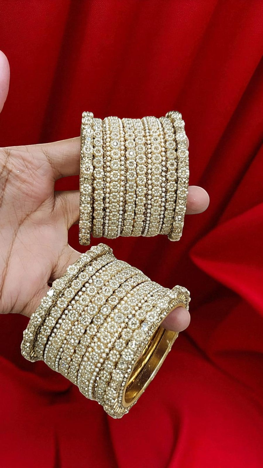Beautiful Bangles Set for Every Occasion - Libasaa.com