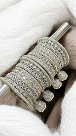 Traditional Kundan & Stone Bangles β Bridal & Party Wear Jewelry - Libasaa.com