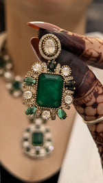 Sparkling Polki Bridal Necklace Earrings Set, Indian Polki Jewelry Set, Pakistani Polki Set, Bollywood Polki Necklace Set, Celeb Polki Jewellery, Celeb Polki Necklace Earrings Set, Bridal Polki Earrings Set - Libasaa.com