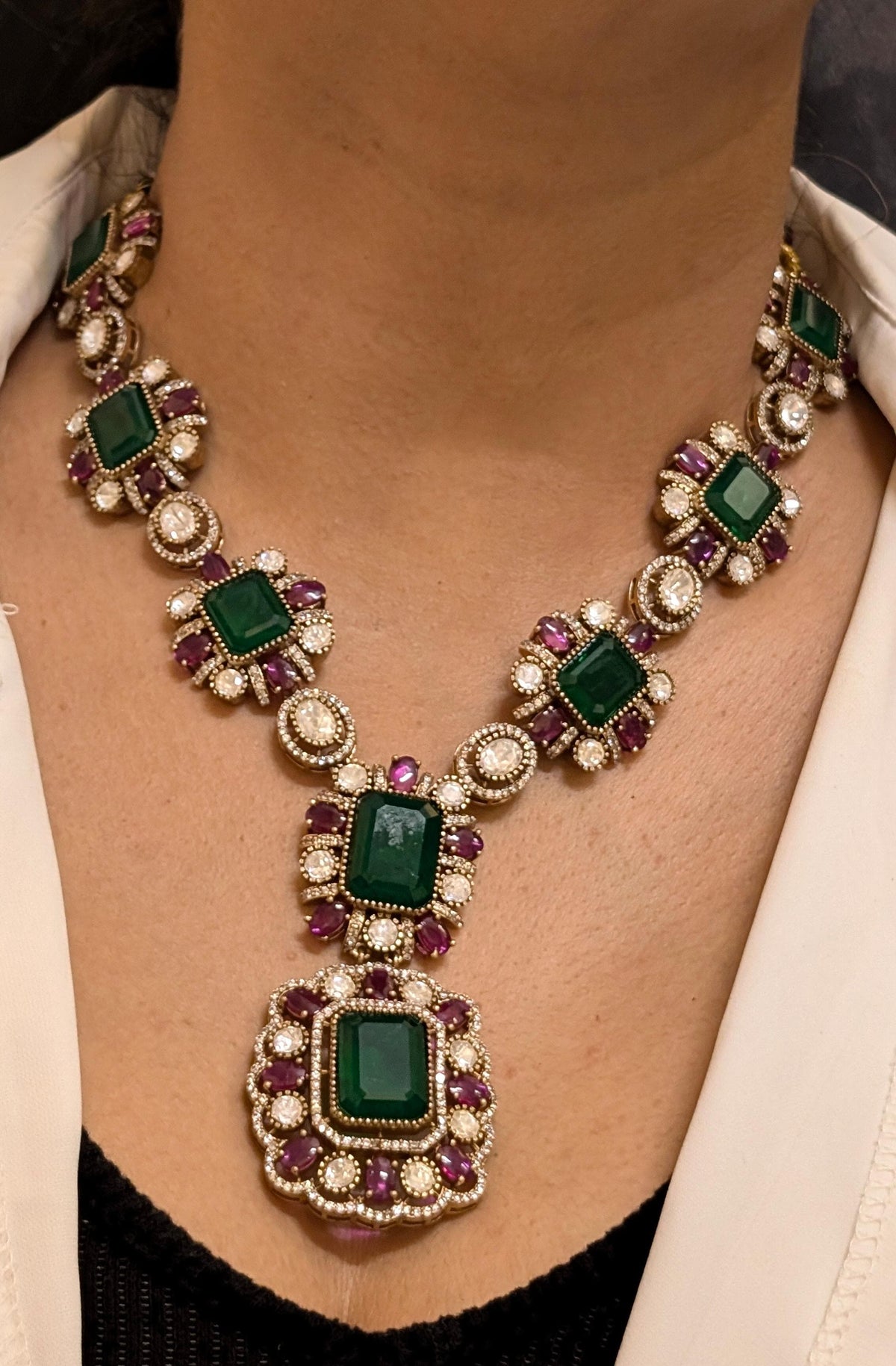 Sparkling Polki Bridal Necklace Earrings Set, Indian Polki Jewelry Set, Pakistani Polki Set, Bollywood Polki Necklace Set, Celeb Polki Jewellery, Celeb Polki Necklace Earrings Set, Bridal Polki Earrings Set - Libasaa.com