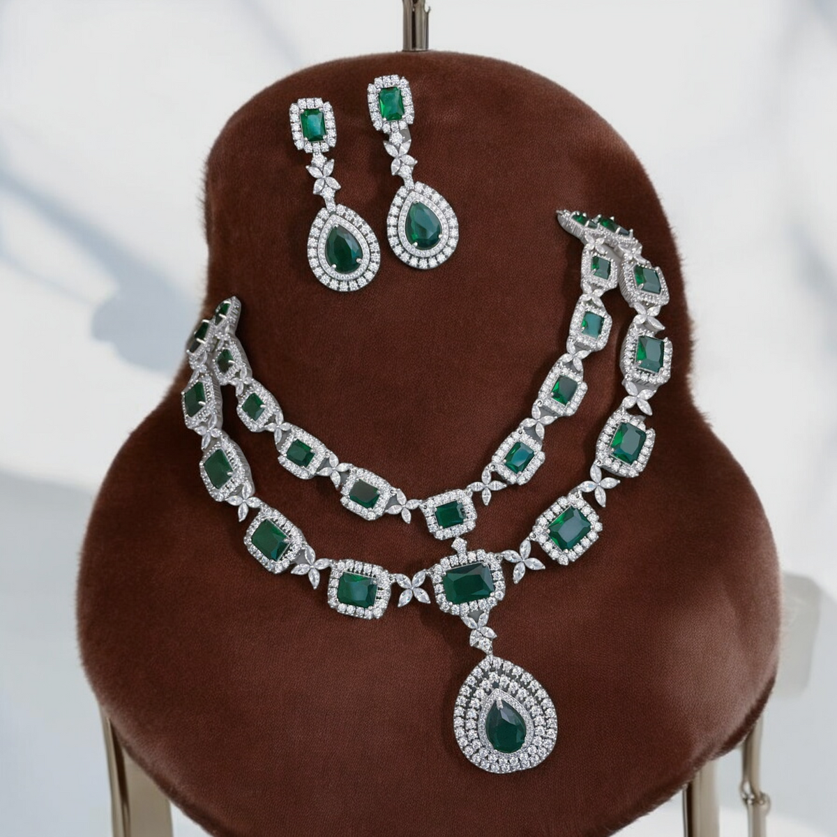 Exquisite Detailing Bollywood Polki Necklace Jewellery Set, Bridal Polki Jewelry, Wedding Polki Necklace Set, Pakistani Jewelry, Polki Jewelry Set - Libasaa.com