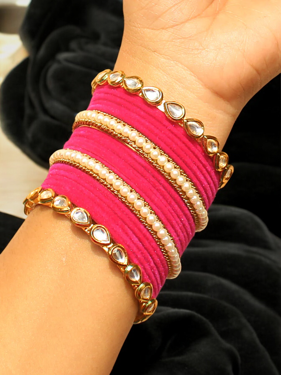 Dashing Red Pakistani Bridal Pearl Bangles Chura Set, Pakistani Kundan Chura, Indian Pearl Bangles Set, Pearl Jewellery Set, Kundan Wedding Jewelry - Libasaa.com