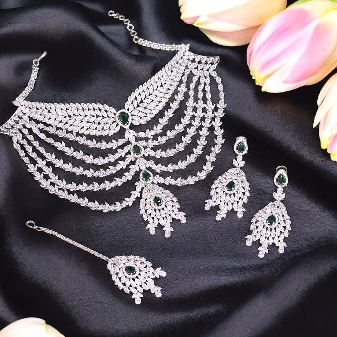 Indian Actress Inspired Layer Polki Necklace Earrings Maangtika Set, Celebrity Necklace Earrings Mangtika Set, Pakistani Polki Jewelry - Libasaa.com