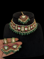 Intricate Green Polki Choker Earrings Mangtika Set, Indian Polki Choker Set, Bridal Mangtika Jewelry Set, Polki Earrings Set, Bollywood Polki Jewelry - Libasaa.com