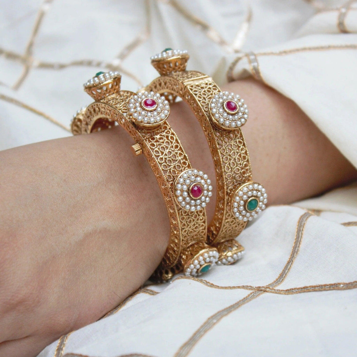 Rajasthani Jadau Stone Beads hand Bracelet/ Kada, Flower Motifs, Punjabi wedding jewelry - Set of 2 Bangles