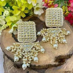 Kundan pearl earring set, gold plated fashion earring, kundan earrings, pearl cluster earrings, bridal earrings, kundan studs