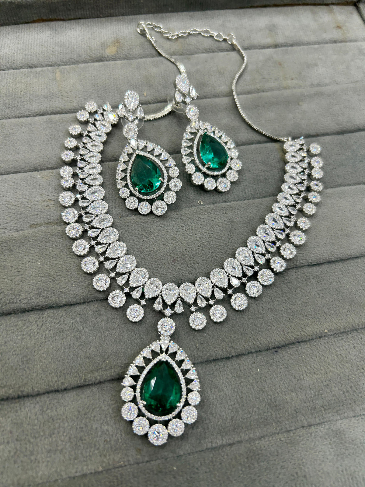 Luxury Teardrop CZ Diamond Choker Necklace Set with Earrings Silver-Toned Bridal Jewelry