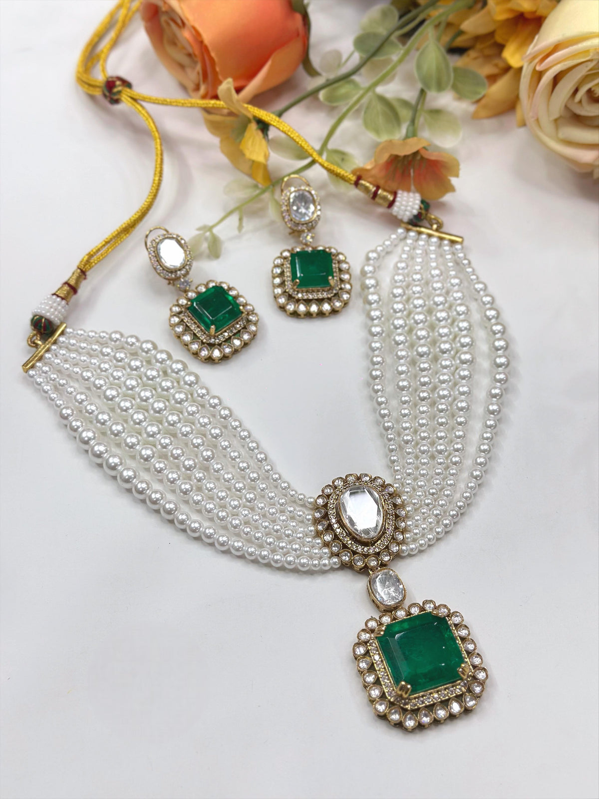 Palak Tiwari-Inspired Pearl Choker Necklace Set – Statement Pendant & Earrings