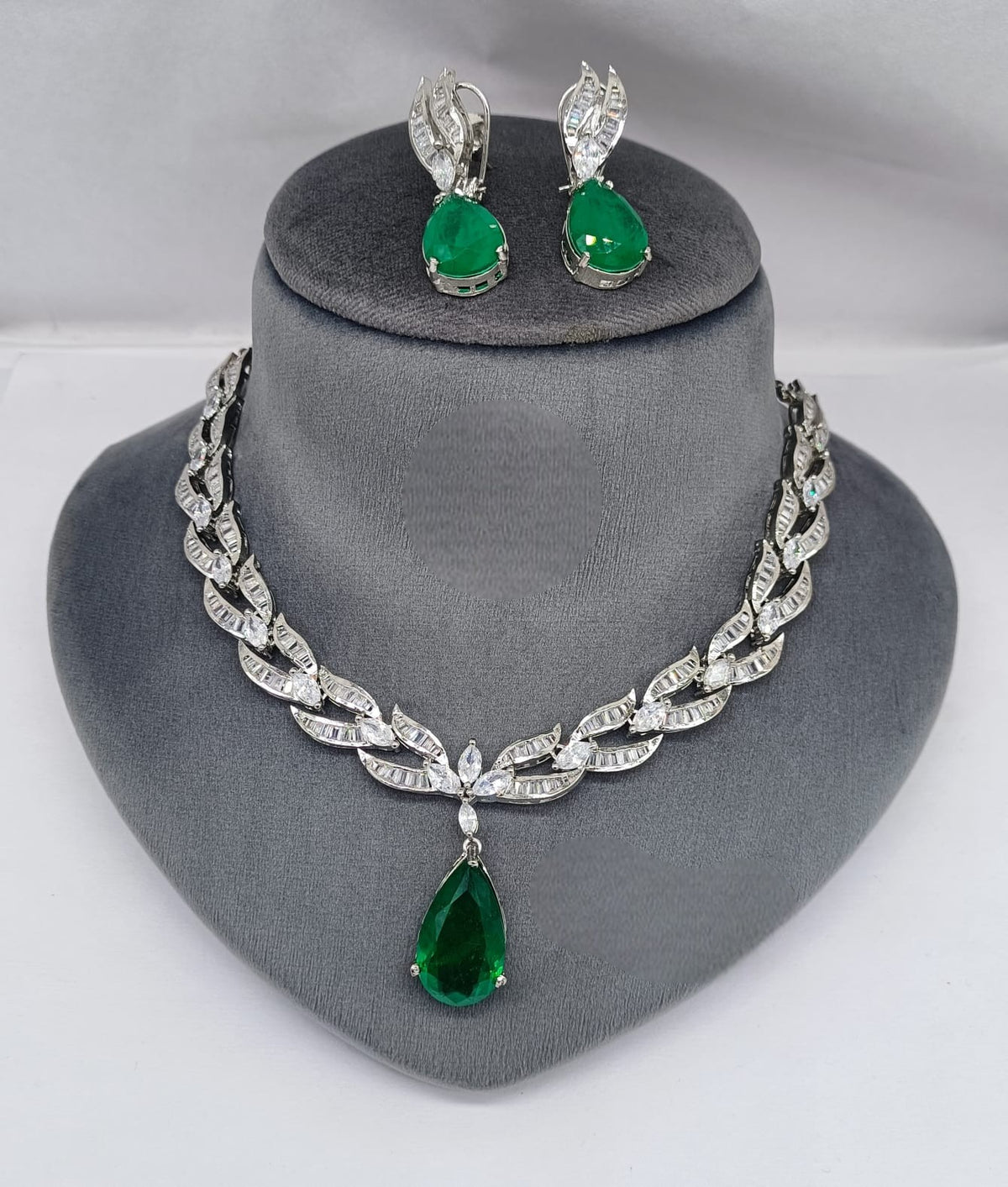 Elegant Silver-Plated Necklace Set with Ruby Red Stones & Matching Earrings Set