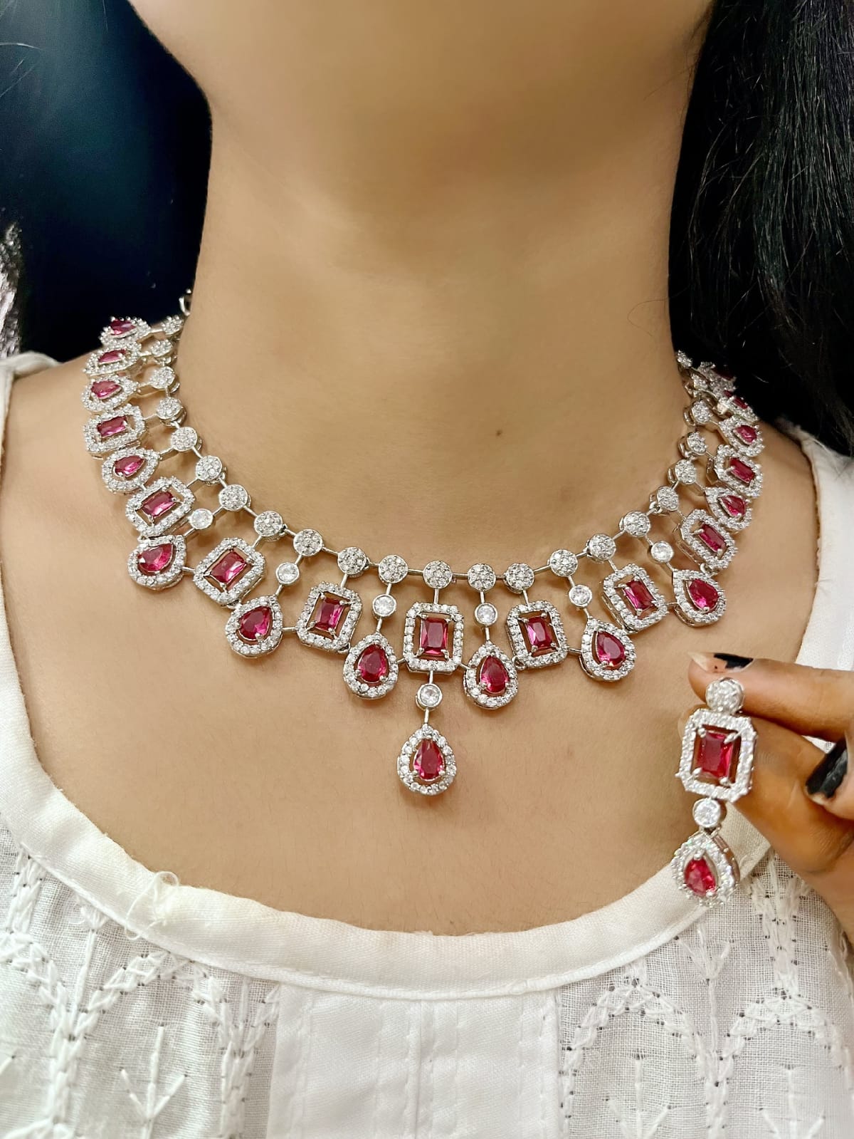 Elegant Ruby & Diamond Choker Necklace Set – Luxury Statement Jewelry