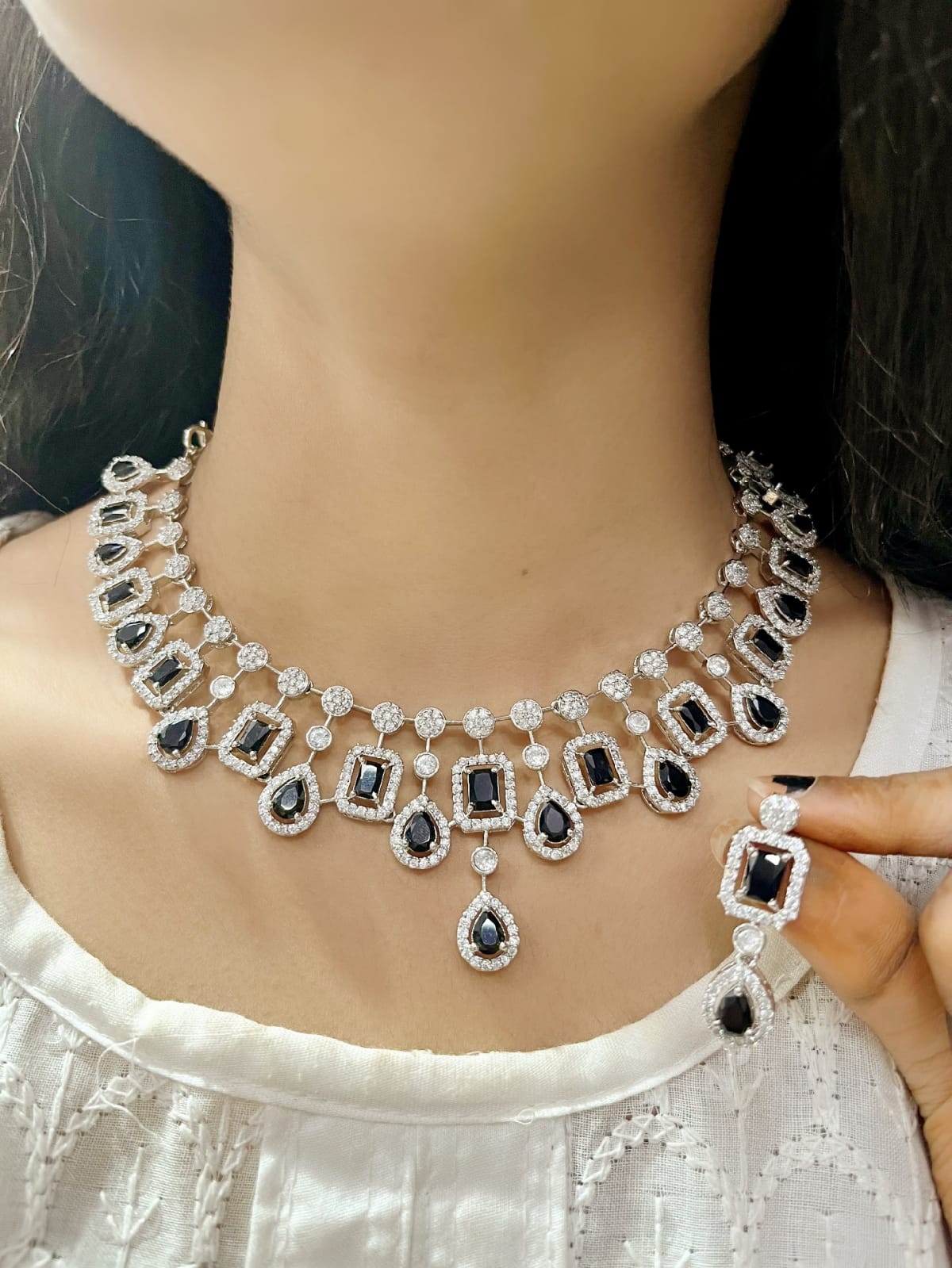 Elegant Ruby & Diamond Choker Necklace Set – Luxury Statement Jewelry
