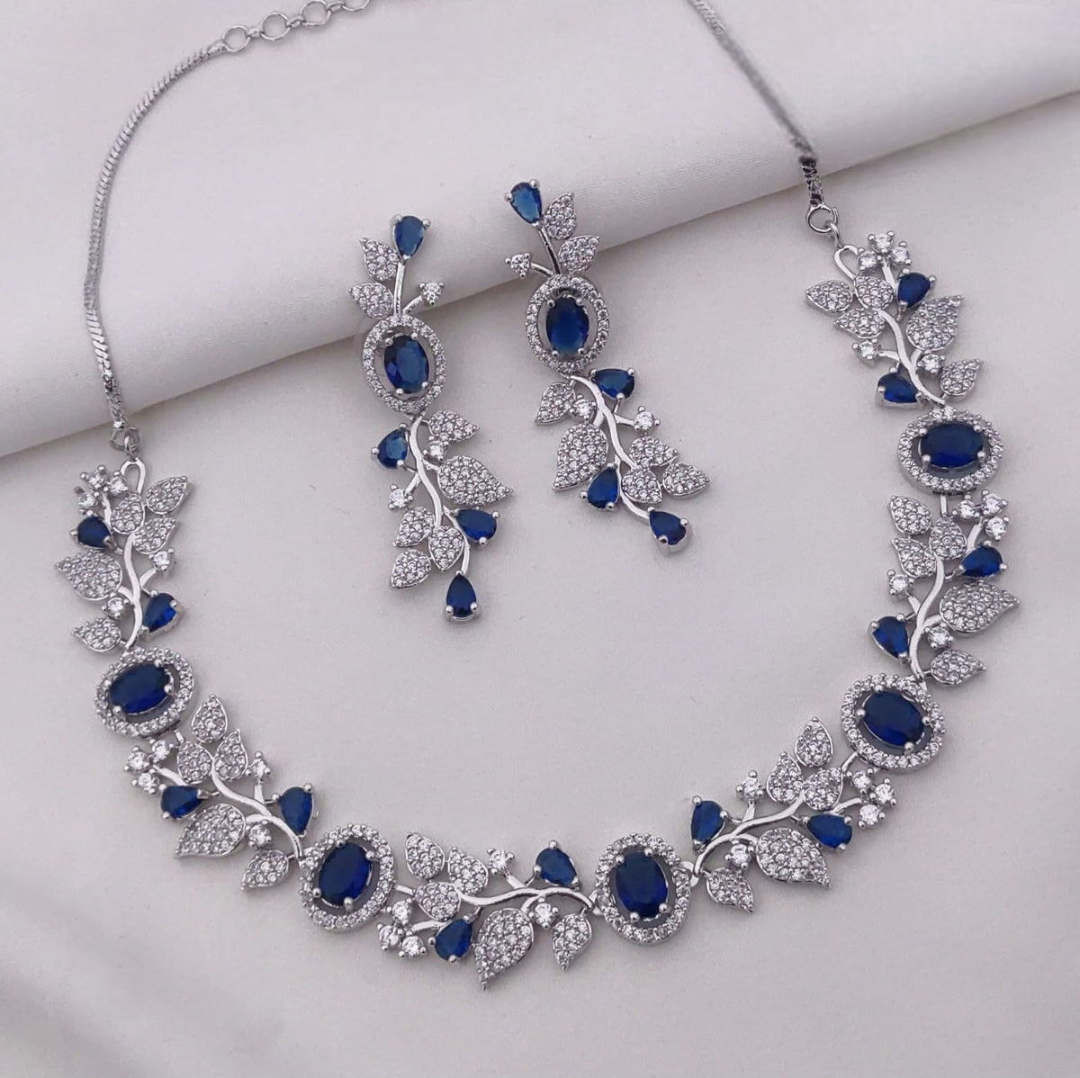 Elegant Sapphire Blue Stone Necklace & Earrings Set – Bridal & Party Jewelry