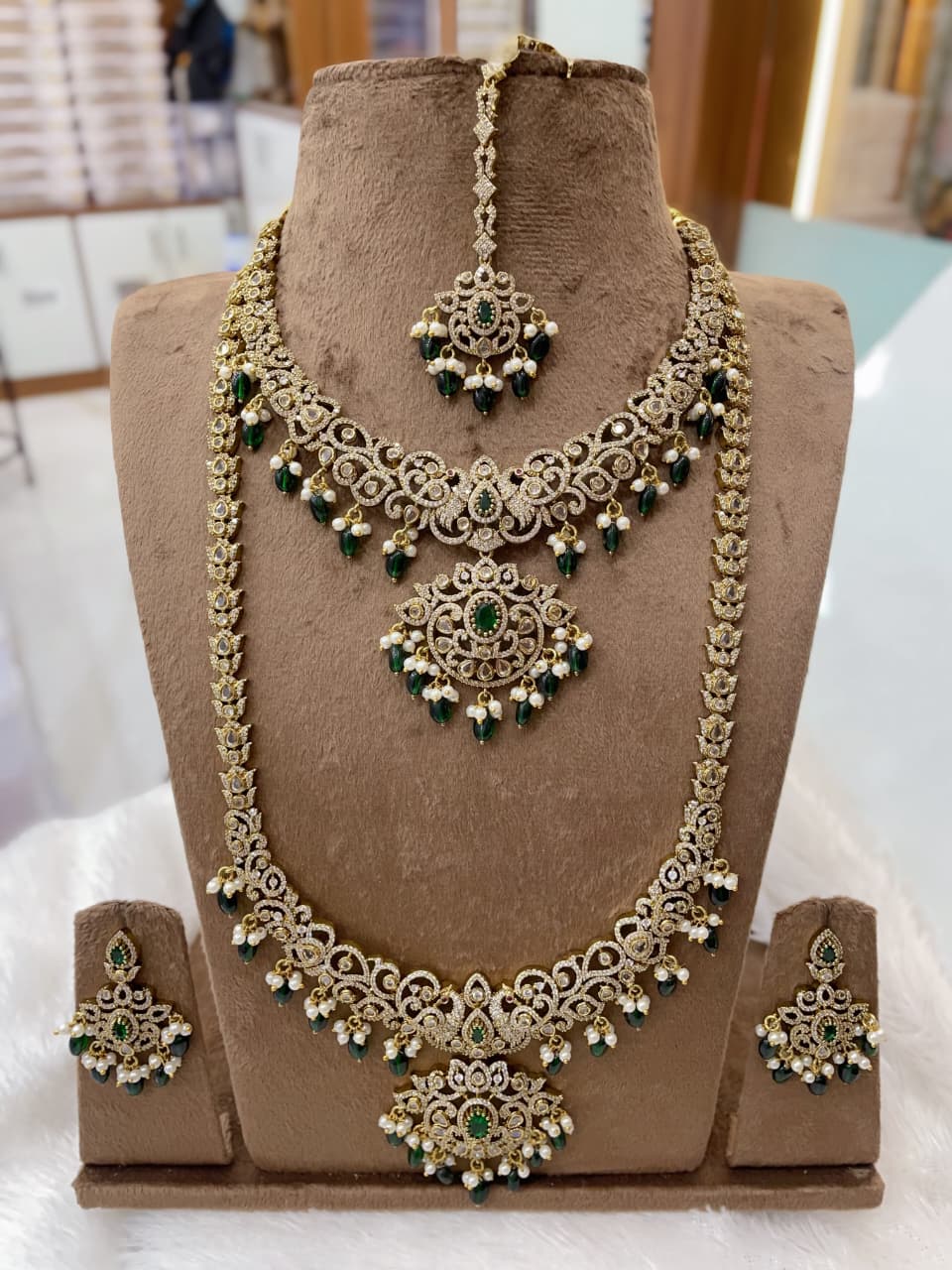 Golden Purple Bridal Complete Set – Royal Kundan & Pearl Wedding Jewelry - Libasaa.com