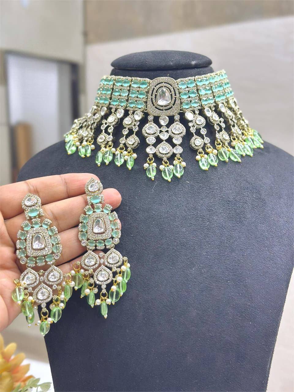 Kundan Choker Necklace Set with Earrings – Bridal Polki Jewelry for Weddings & Festive Wear