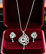 Graceful Diamond-Cut Floral Pendant Necklace Set with Matching Earrings Elegant Silver Finish