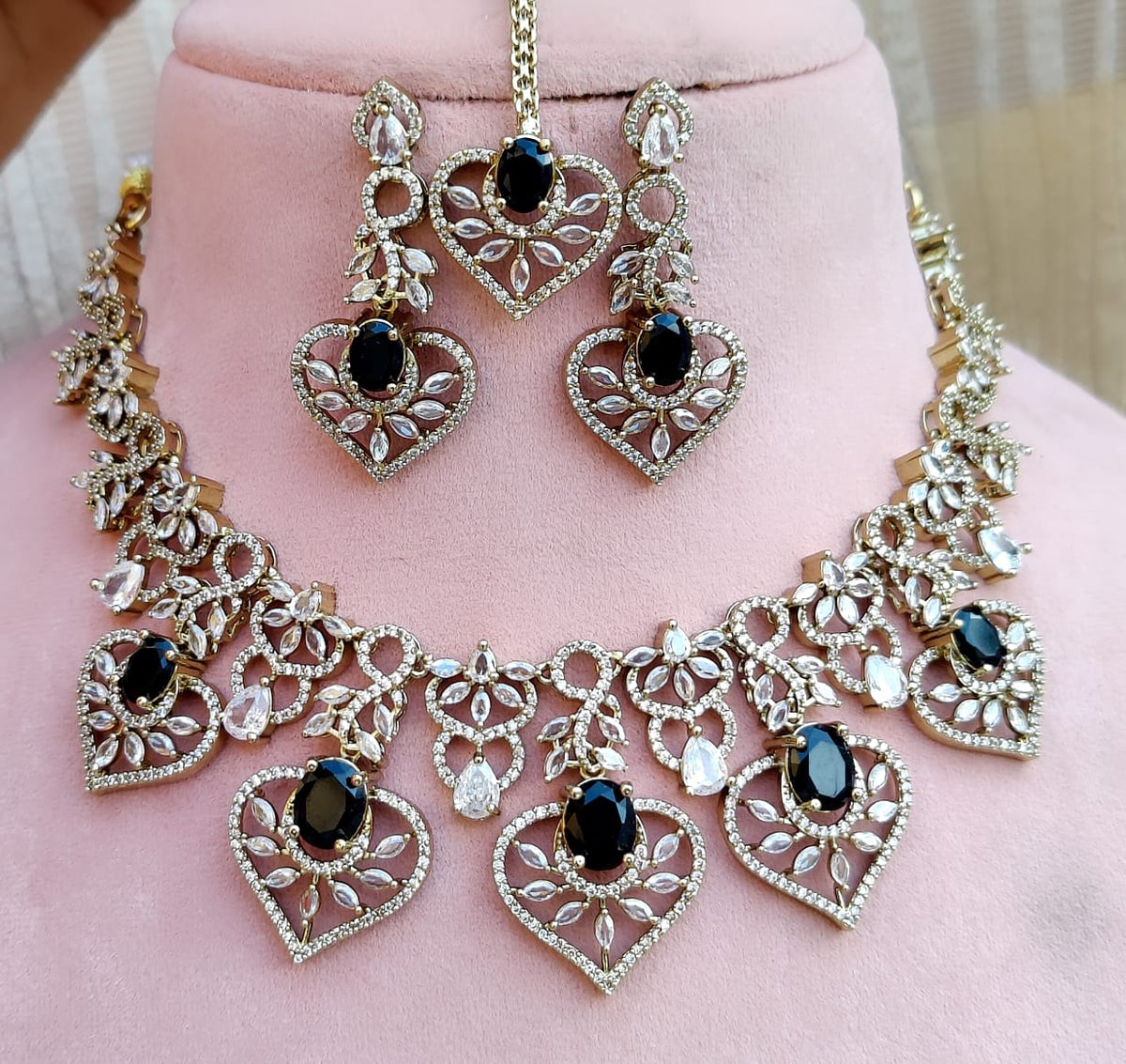 Sparkling Ruby and Diamond Stone Heart Necklace Set with Maang Tikka